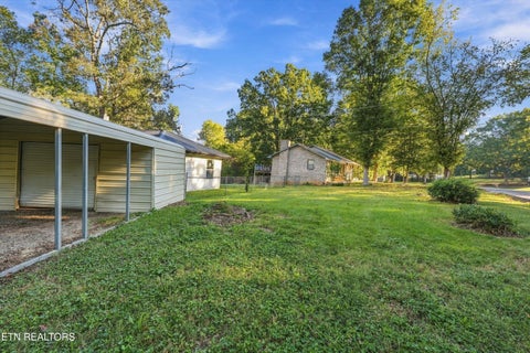 Tiny photo for 504 Akers St, Maryville, TN 37804 (MLS # 1357458)