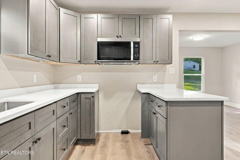 Tiny photo for 504 Akers St, Maryville, TN 37804 (MLS # 1357458)