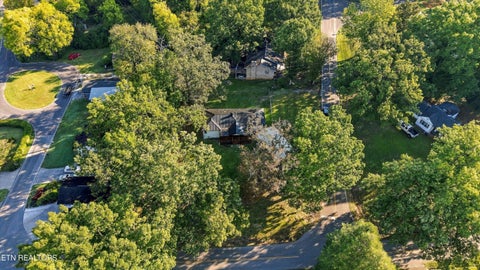 Tiny photo for 504 Akers St, Maryville, TN 37804 (MLS # 1357458)