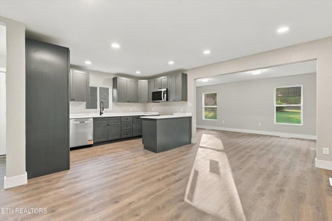Tiny photo for 504 Akers St, Maryville, TN 37804 (MLS # 1357458)
