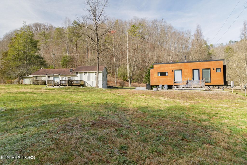 Photo of 827 Mill Creek Rd, Pigeon Forge, TN 37863 (MLS # 1329326)