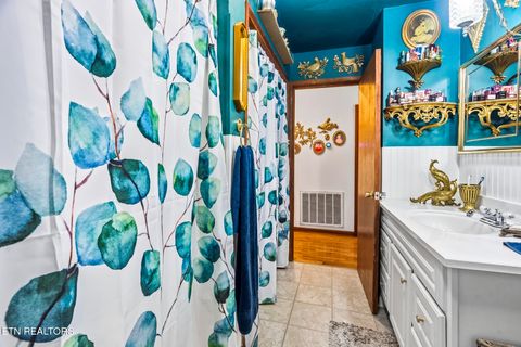 Tiny photo for 121 W Hutchinson Circle, Oak Ridge, TN 37830 (MLS # 1348281)