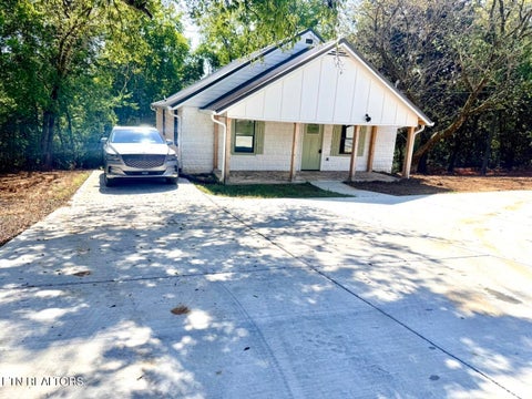 Tiny photo for 8752 Gleason Drive, Knoxville, TN 37923 (MLS # 1357503)