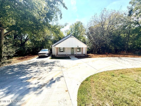 Tiny photo for 8752 Gleason Drive, Knoxville, TN 37923 (MLS # 1357503)