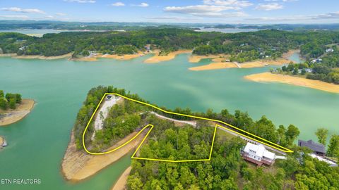 Photo of 1967 Lake Oaks Way, Sevierville, TN 37876 (MLS # 1340808)