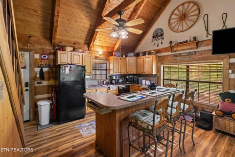 Tiny photo for 1055 Dean Circle, Dandridge, TN 37725 (MLS # 1337481)