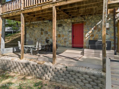 Tiny photo for 1055 Dean Circle, Dandridge, TN 37725 (MLS # 1337481)