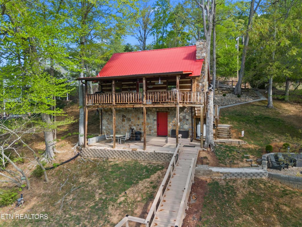 Photo of 1055 Dean Circle, Dandridge, TN 37725 (MLS # 1337481)