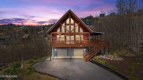 Tiny photo for 920 W Cedar Lane, Gatlinburg, TN 37738 (MLS # 1333682)