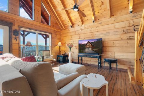 Tiny photo for 920 W Cedar Lane, Gatlinburg, TN 37738 (MLS # 1333682)