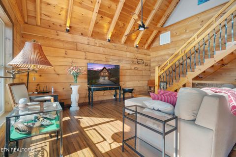 Tiny photo for 920 W Cedar Lane, Gatlinburg, TN 37738 (MLS # 1333682)