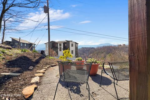 Tiny photo for 920 W Cedar Lane, Gatlinburg, TN 37738 (MLS # 1333682)