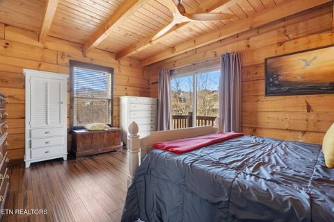 Tiny photo for 920 W Cedar Lane, Gatlinburg, TN 37738 (MLS # 1333682)