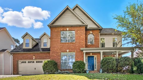 1945 Eliza Glynne Lane Knoxville TN 37931