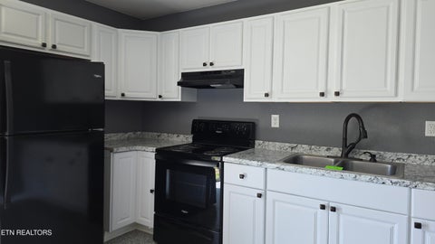 Tiny photo for 119 E 6th St, Rocky Top, TN 37769 (MLS # 1352507)