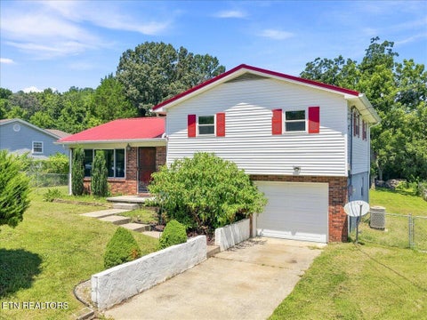 Photo of 2898 Boatmans Mountain Rd, Morristown, TN 37814 (MLS # 1352817)