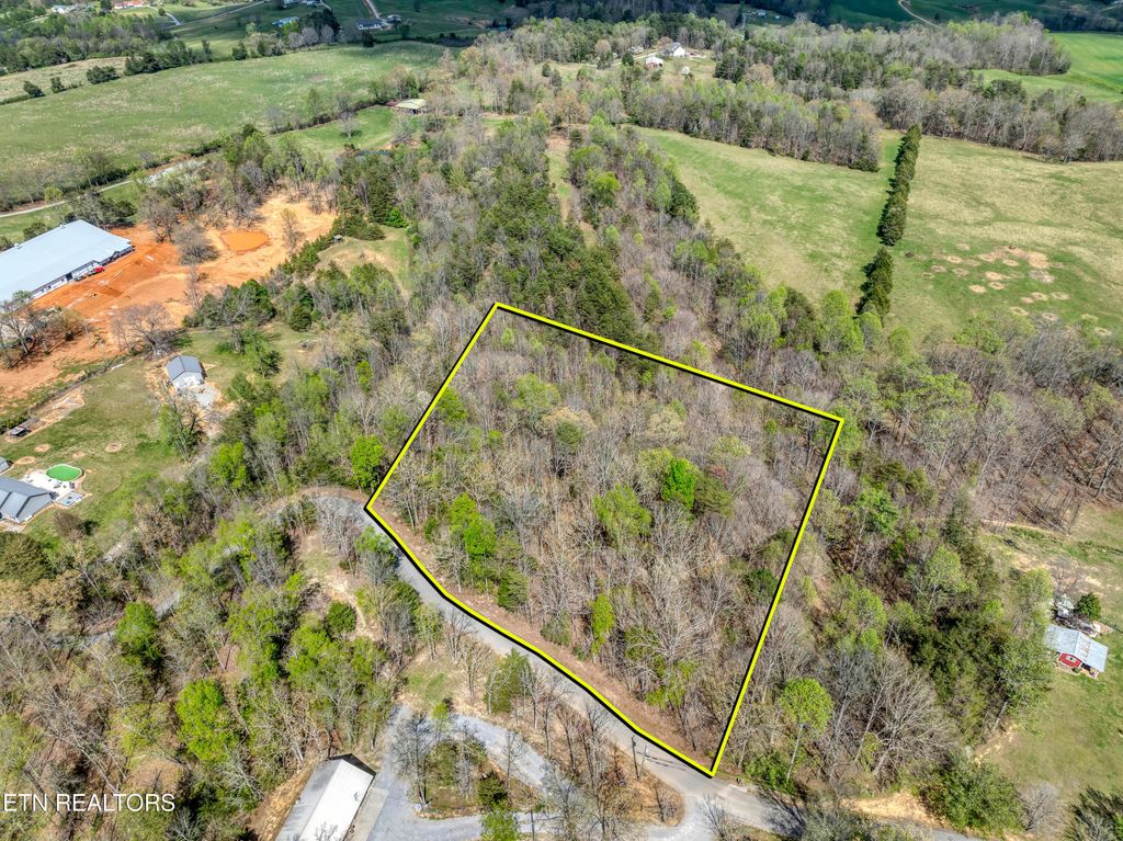 Photo of 0 Green Hill Rd, Madisonville, TN 37354 (MLS # 1335259)