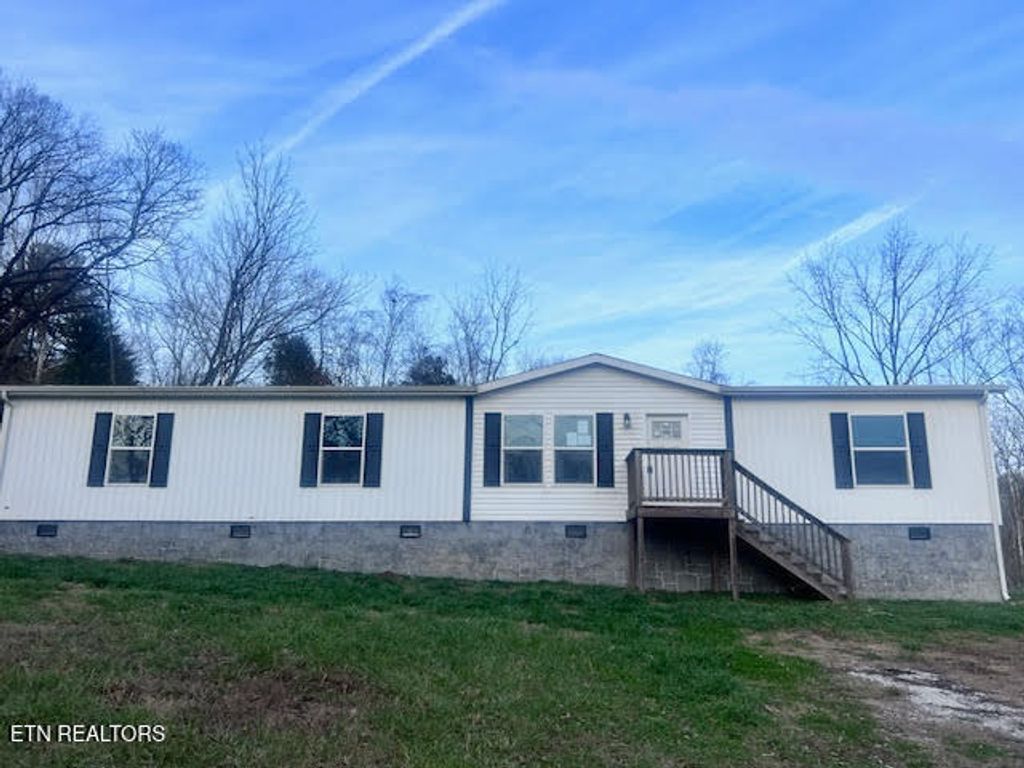 Photo of 420 Lewallen Hollow Rd, Clinton, TN 37716 (MLS # 1323941)