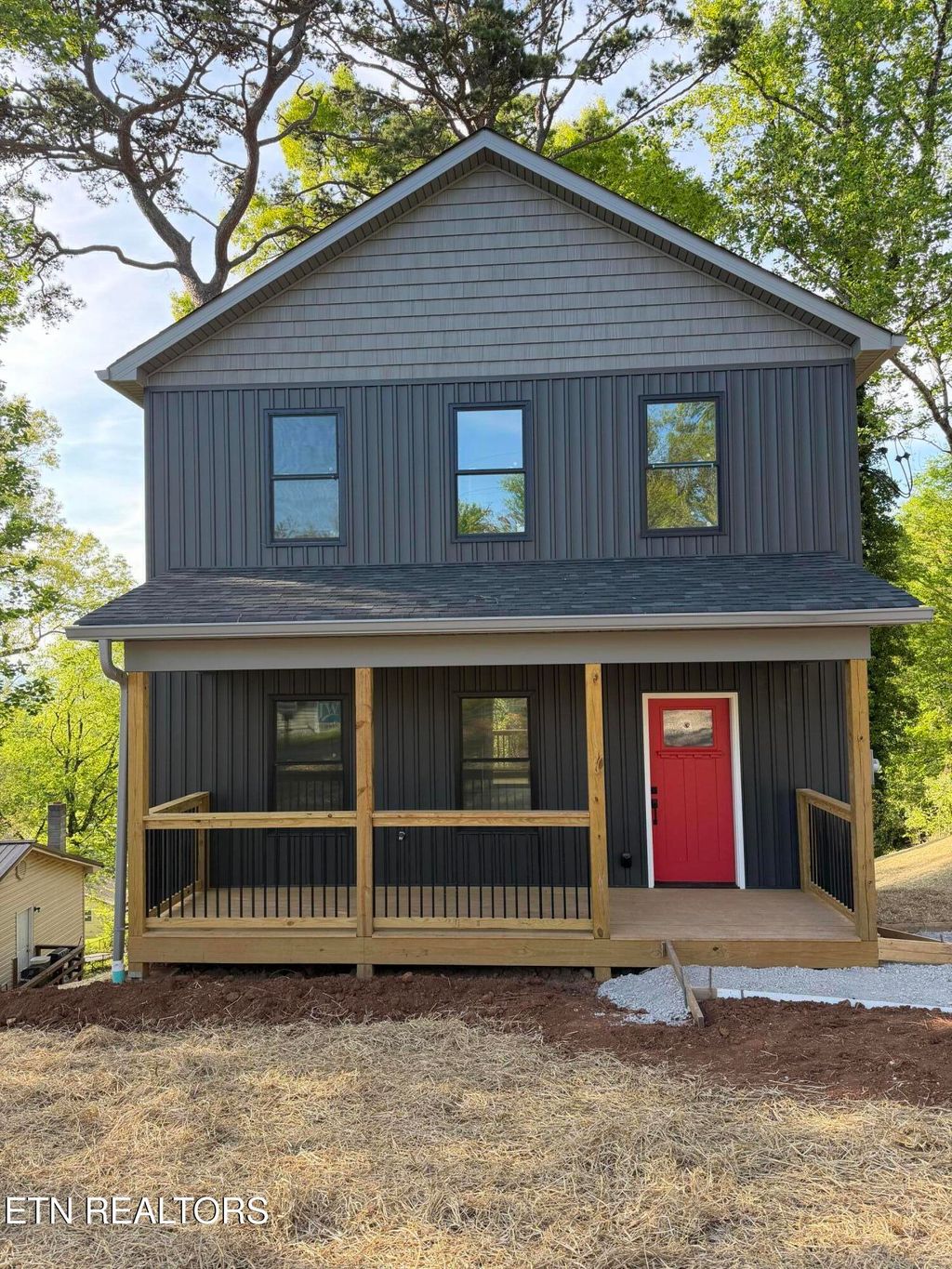 Photo of 2615 Vucrest Ave, Knoxville, TN 37920 (MLS # 1336628)