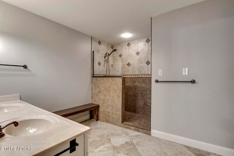 Tiny photo for 101 Poteau Trace, Loudon, TN 37774 (MLS # 1340852)