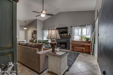 Tiny photo for 101 Poteau Trace, Loudon, TN 37774 (MLS # 1340852)