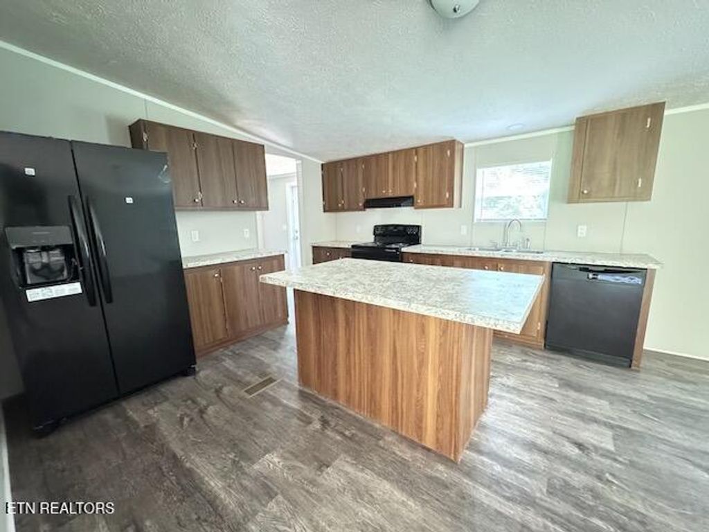 Photo of 301 Edwards Lane, Rockwood, TN 37854 (MLS # 1304986)