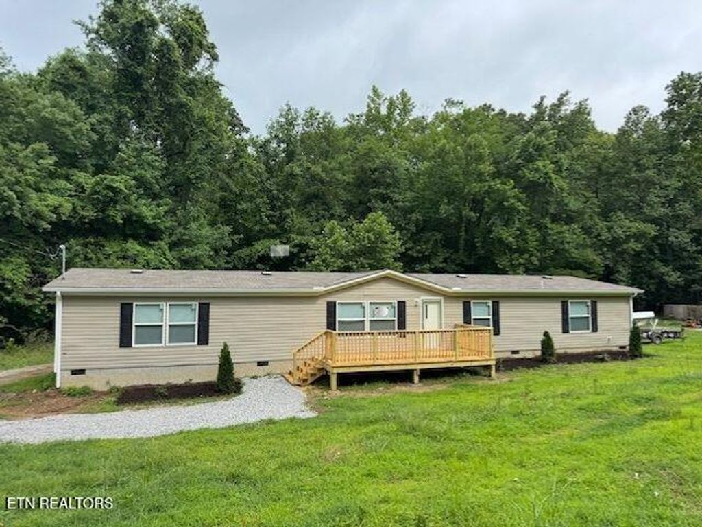 Photo of 301 Edwards Lane, Rockwood, TN 37854 (MLS # 1304986)