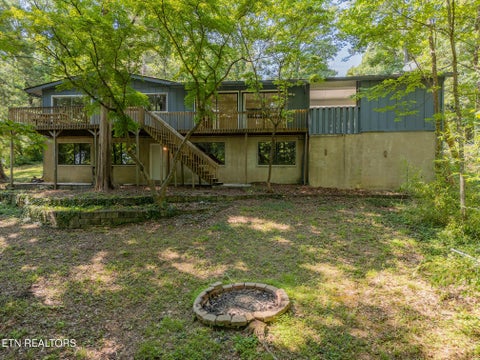 Tiny photo for 909 W Outer Drive, Oak Ridge, TN 37830 (MLS # 1345902)