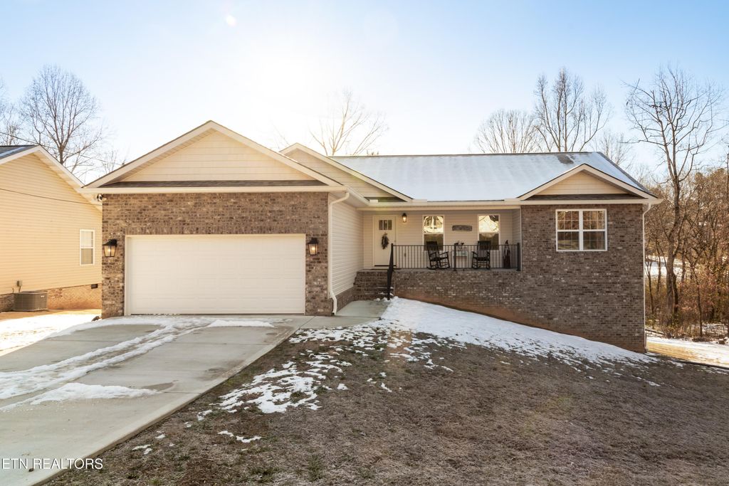 Photo of 1041 Chris Dale Drive, Seymour, TN 37865 (MLS # 1287058)