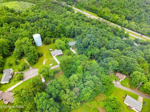 Posey Lane Jacksboro TN 37757