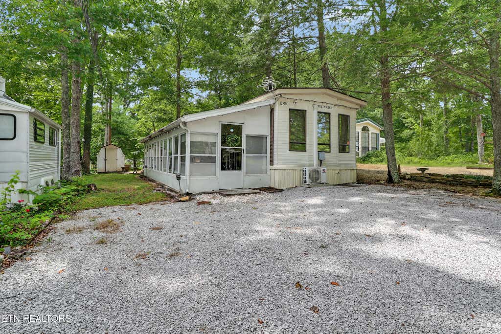 Photo of 60 Apache Tr, Crossville, TN 38572 (MLS # 1350591)