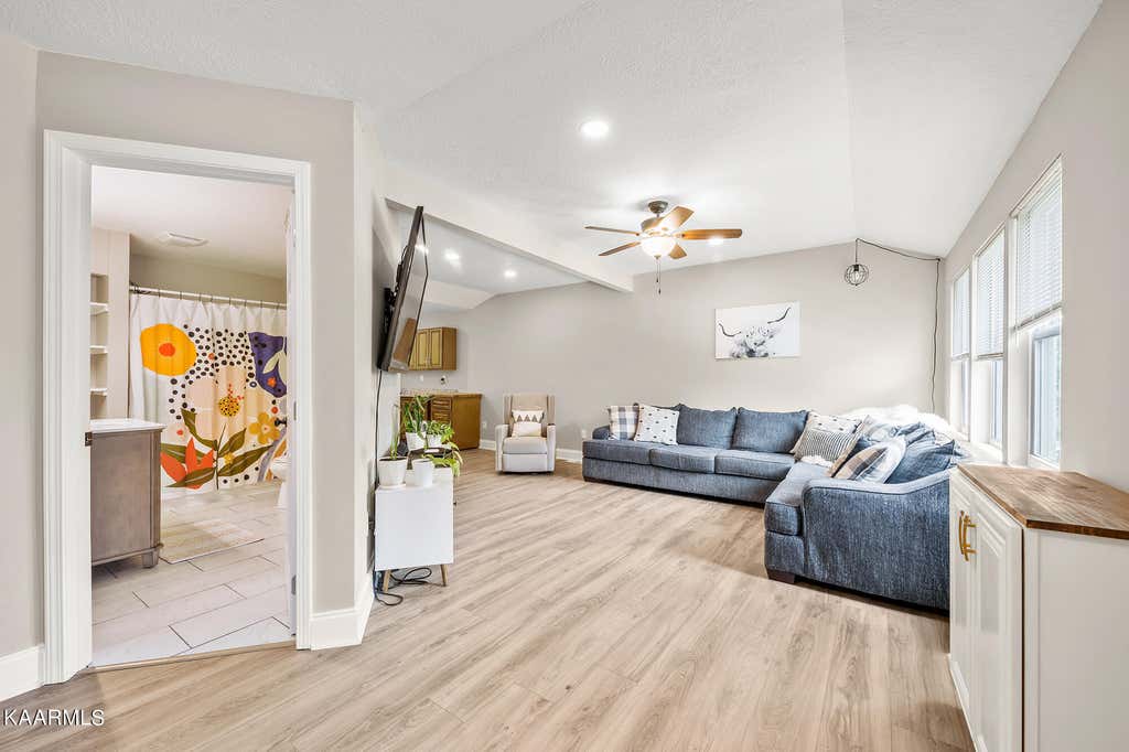 Photo of 1907 Laurans Ave, Knoxville, TN 37915 (MLS # 1237427)