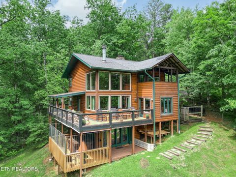 529 Deer Path Lane Gatlinburg TN 37738