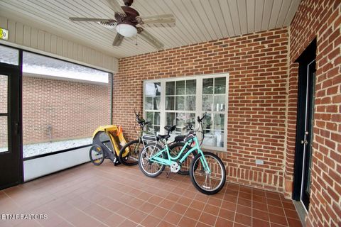 Tiny photo for 295 Savannah Park Drive, Maryville, TN 37803 (MLS # 1330259)