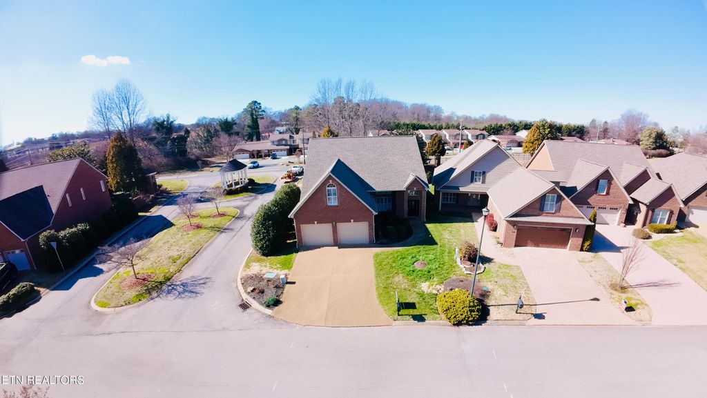 Photo of 295 Savannah Park Drive, Maryville, TN 37803 (MLS # 1330259)