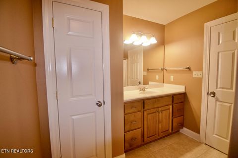 Tiny photo for 295 Savannah Park Drive, Maryville, TN 37803 (MLS # 1330259)