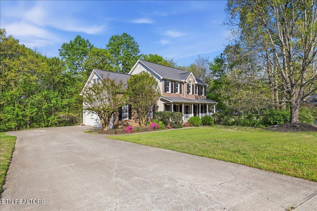 Photo of 190 Country Walk Drive, Powell, TN 37849 (MLS # 1336175)