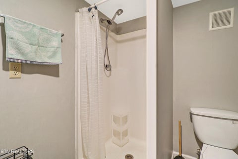 Tiny photo for 74 Lakeshore Court #82, Crossville, TN 38558 (MLS # 1360327)