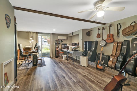 Tiny photo for 74 Lakeshore Court #82, Crossville, TN 38558 (MLS # 1360327)