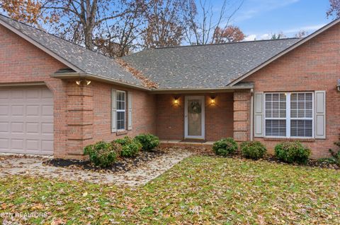 Photo of 445 Timbercreek Drive, Maryville, TN 37803 (MLS # 1322728)