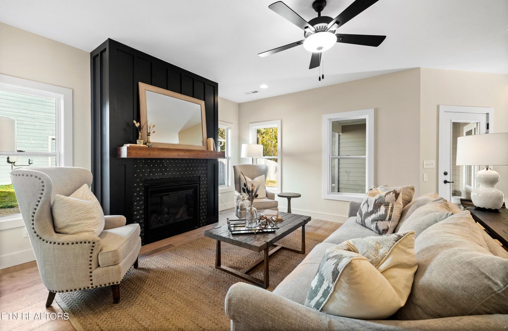 Photo of 710 Greenhead Lane, Knoxville, TN 37924 (MLS # 1244133)