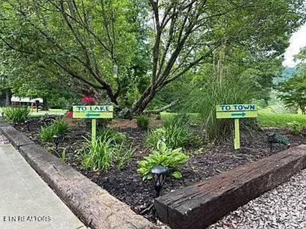 Photo of 510 Circle Drive, Maynardville, TN 37807 (MLS # 1282751)