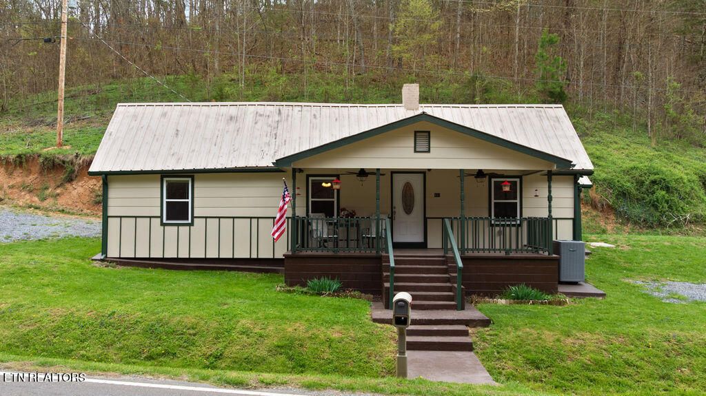 Photo of 441 TN-340, Parrottsville, TN 37843 (MLS # 1331143)