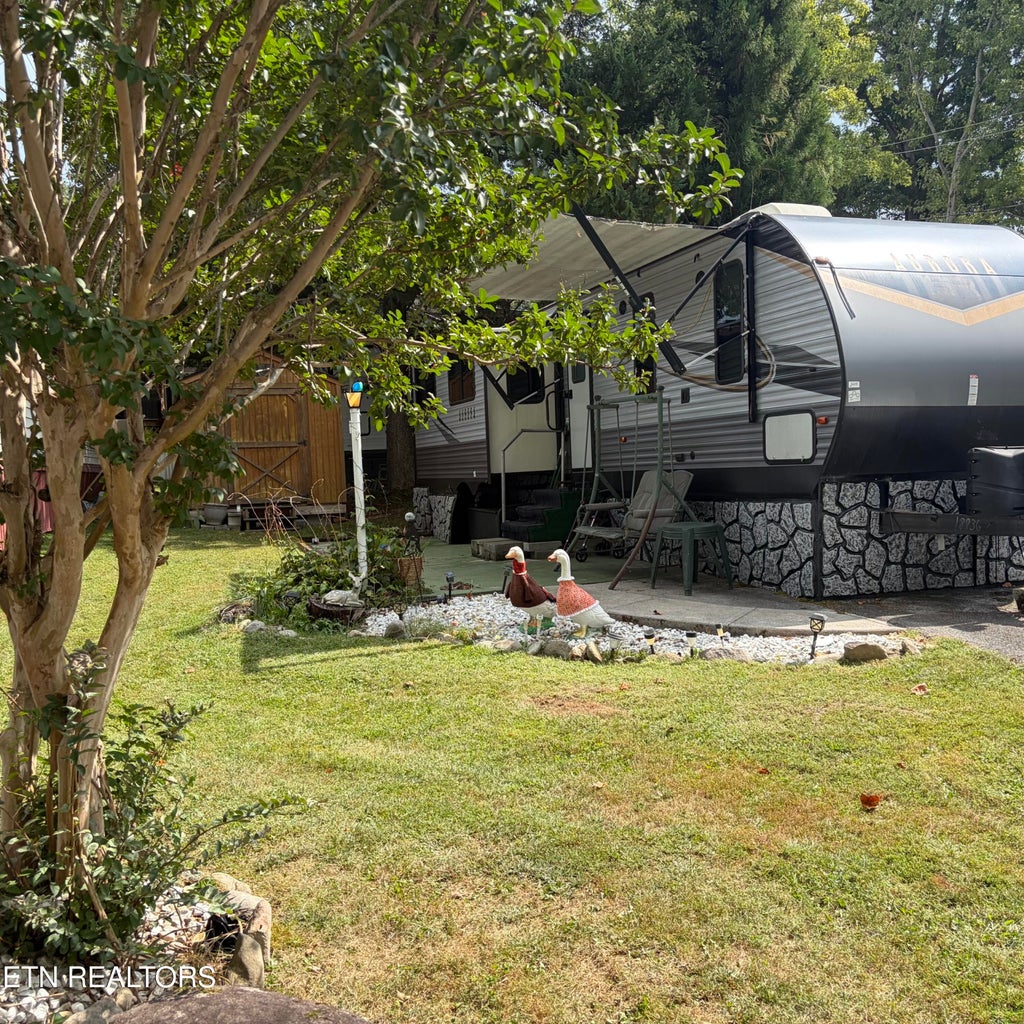 Photo of 5355 Parkway Pkwy #69, Cosby, TN 37722 (MLS # 1356359)