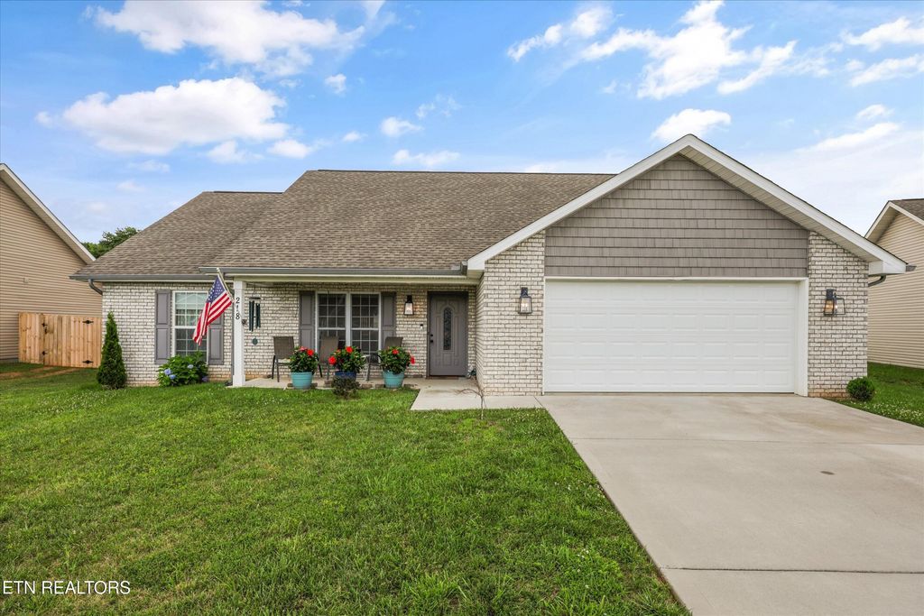 Photo of 218 Horton Lane, Maryville, TN 37803 (MLS # 1345659)