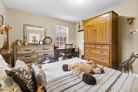 Tiny photo for 370 Vannoy Rd, Tazewell, TN 37879 (MLS # 1326060)