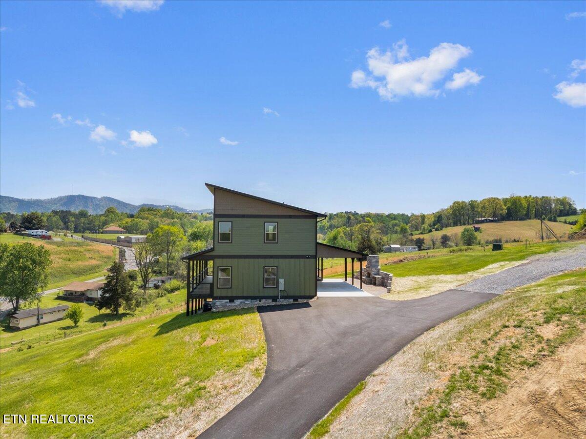 1642 Myers Rd