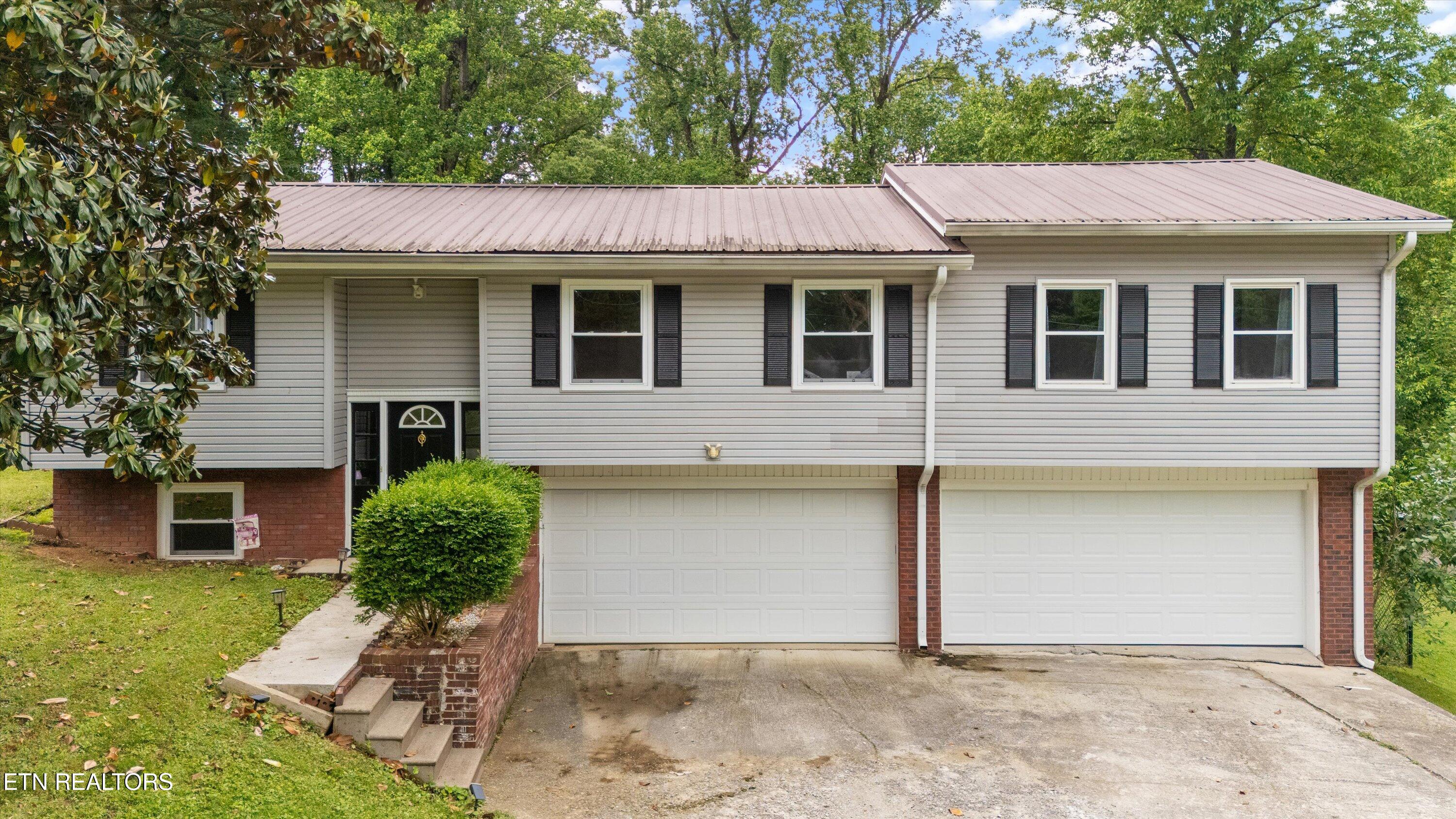 216 Cox Rd