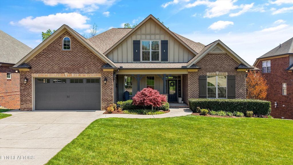 Photo of 614 Elk Falls Lane, Knoxville, TN 37922 (MLS # 1336794)