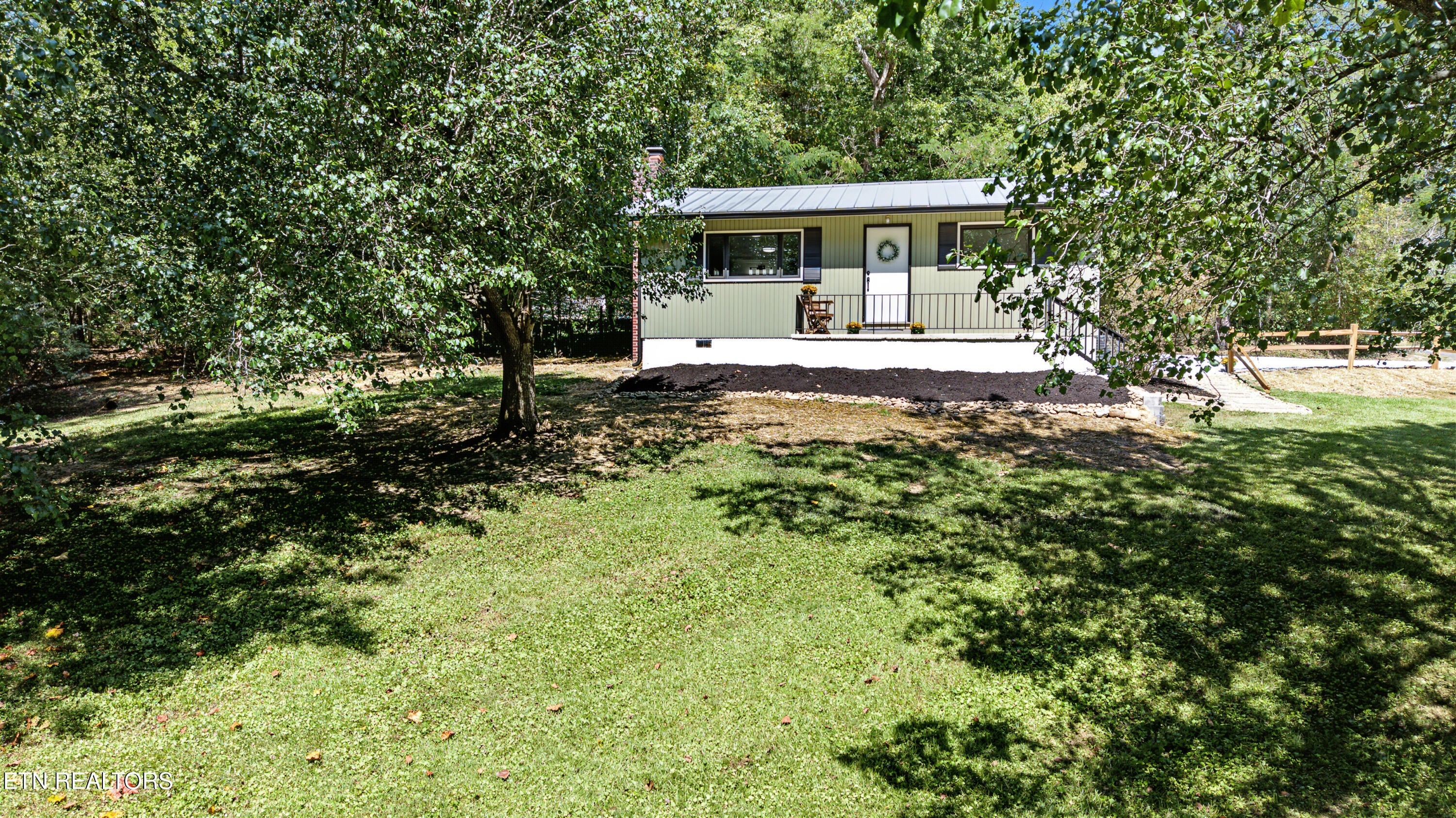 228 Laurel Valley Rd